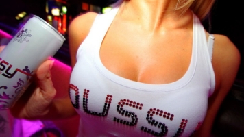pussy-energy-natural-drink-boobss